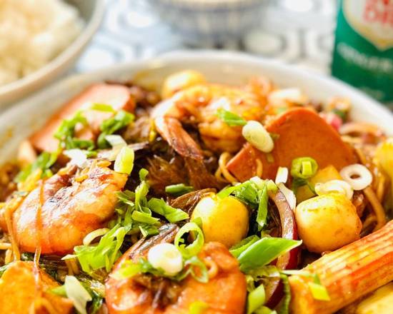 Spicy Stir-Fry Pot 麻辣香锅